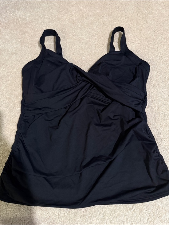 Lands' End Other - Lands' End Black Swim Top with Subtle Gather